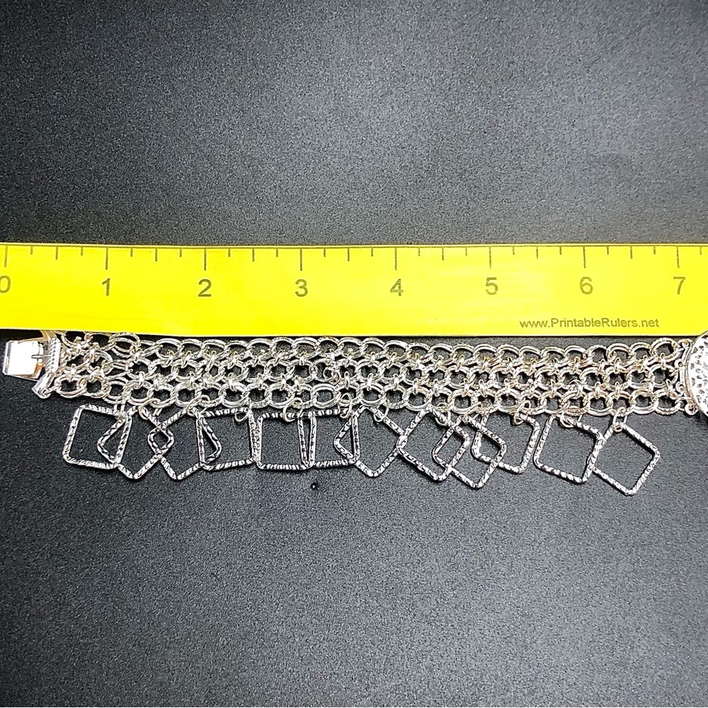 Elegant Silver Chain Bracelet